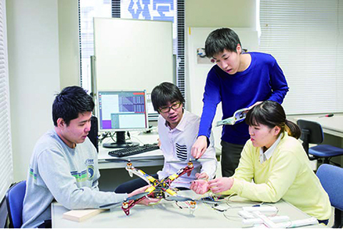ユービックitコース3 ユービック情報専門学校 コース紹介 ユービック情報専門学校 ユービックitコース3 ユービック情報専門学校 コース紹介 ユービック情報専門学校